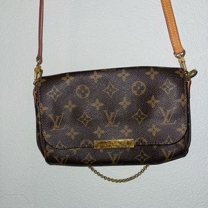 Louis Vuitton Favorite PM Bag